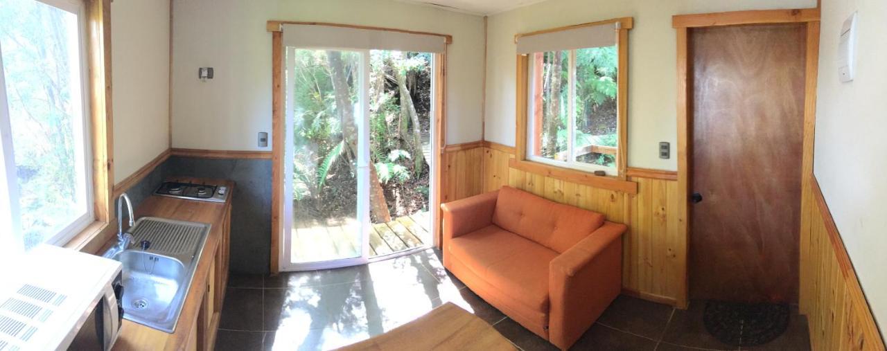 Chucao Bosque Y Cabanas Chaitén Exteriör bild